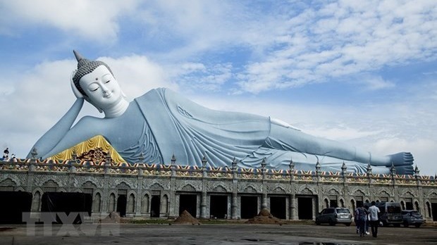 Giant Buddha statue in Soc Trang attract tourists