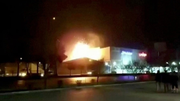 Iran bị tấn công: Tehran cảnh báo đối phương 'đừng đùa với lửa', Nga bình luận, phong thanh về bên chủ mưu
