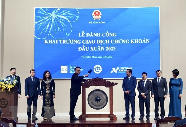 Ho Chi Minh Stock Exchange (HOSE) opens first trading session after Tet holiday