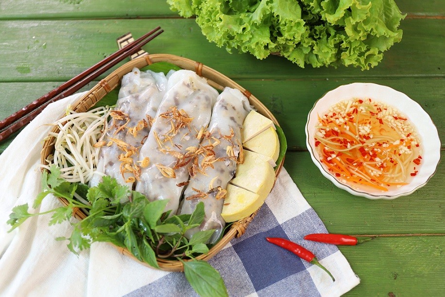 Bánh cuốn Việt Nam. (Nguồn:helenrecipes) Bánh cuốn Việt Nam. (Nguồn:helenrecipes)