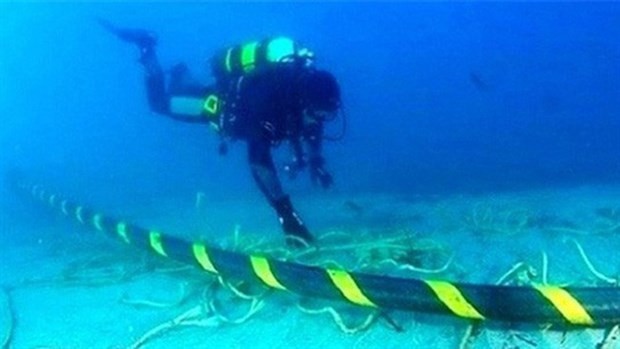 A undersea cable line being repaired. (Photo: vtv.vn)