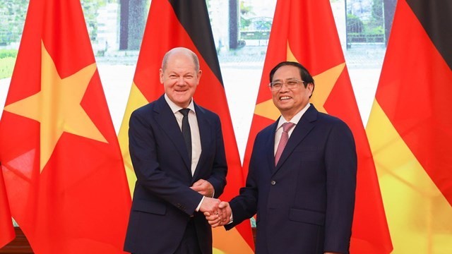 German Government highly values development cooperation with Vietnam