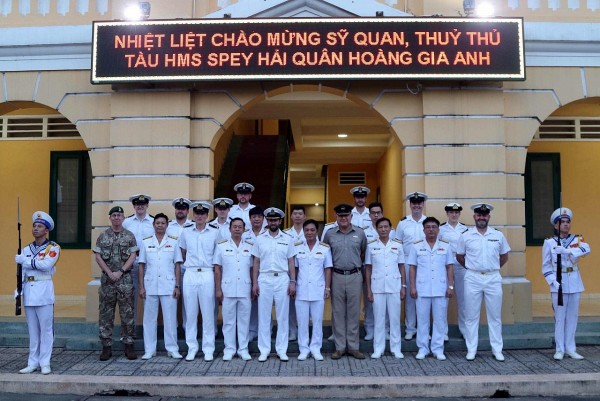 Vietnam to hold joint exercise with British Royal Navy
