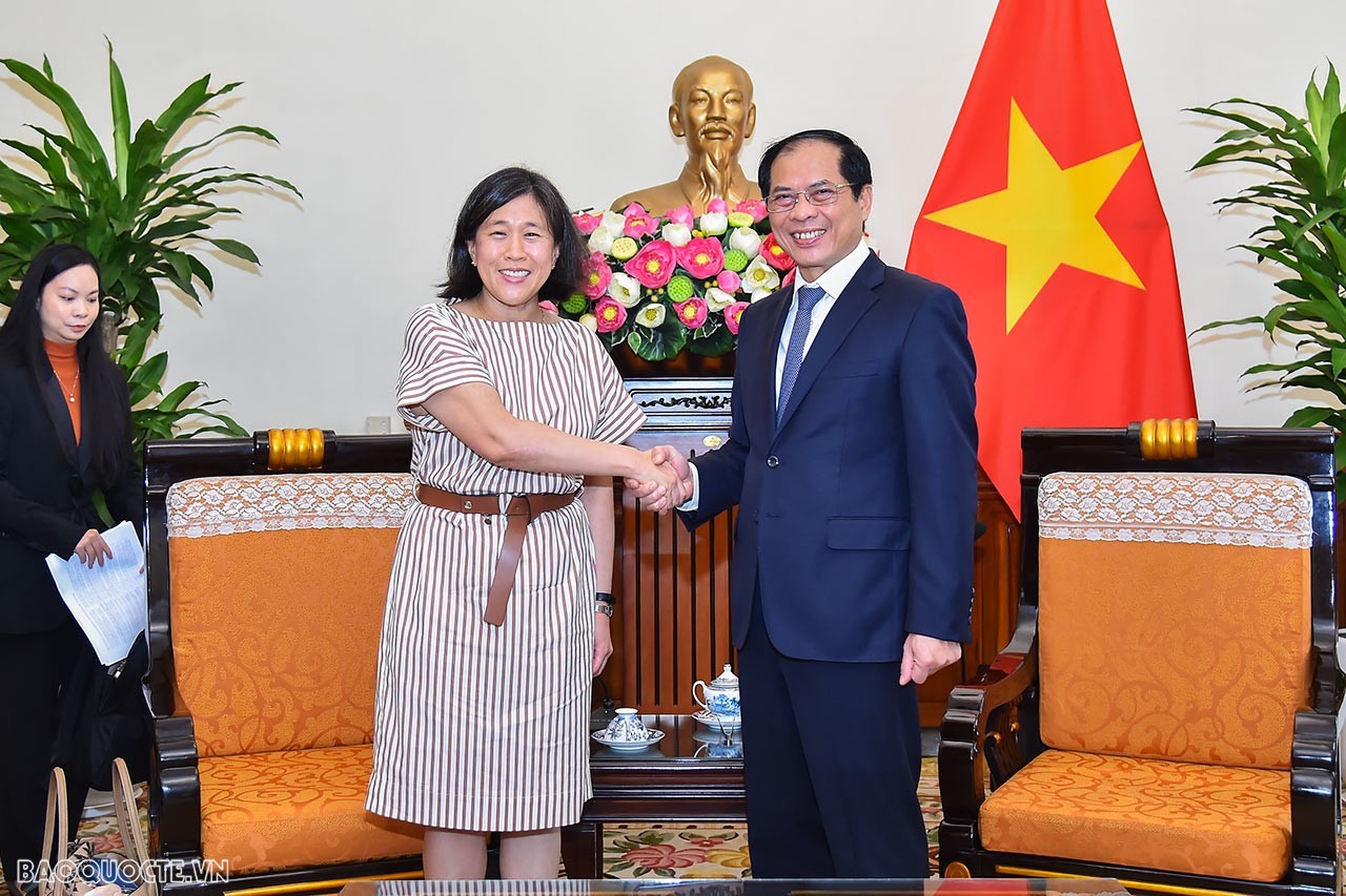 Foreign Minister receives US Trade Representative Katherine Tai