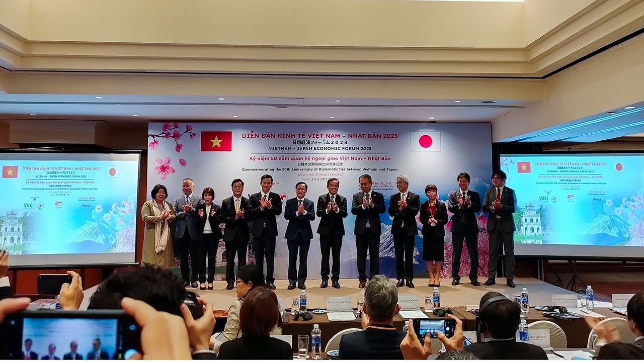 Deputy PM Tran Luu Quang attended Vietnam-Japan Economic Forum 2023