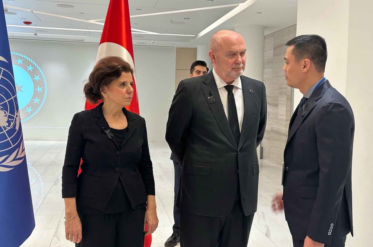 Vietnamese Ambassador to UN attends Memorial service for Turkish quake victims