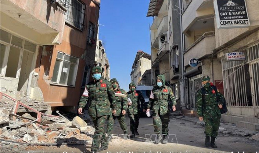 Động đất Thổ Nhĩ Kỳ: Lực lượng cứu hộ QĐND Việt Nam tiếp tục triển khai tìm kiếm nạn nhân tại Antakya. (Nguồn: TTXVN)