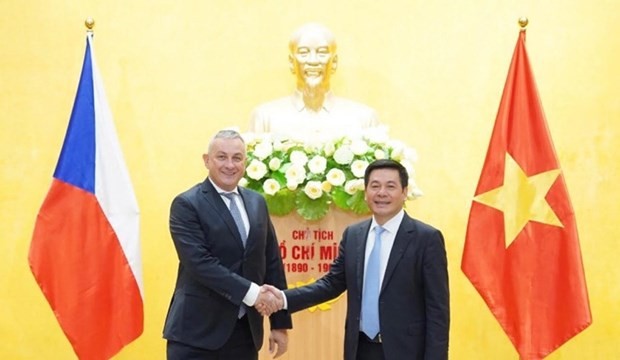 Vietnam, Czech Trade Ministers have a meeting in Hanoi