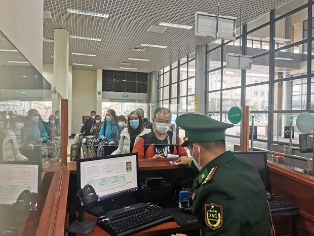 Entry-exit activities resume at Bac Luan I bridge border gate