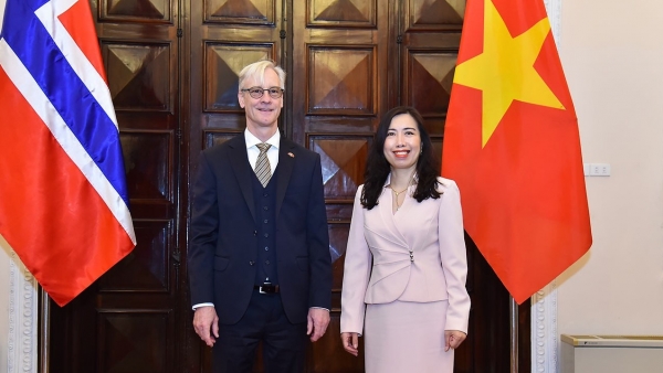 Vietnam, Norway Foreign Ministries hold 9th political consultation in Hanoi