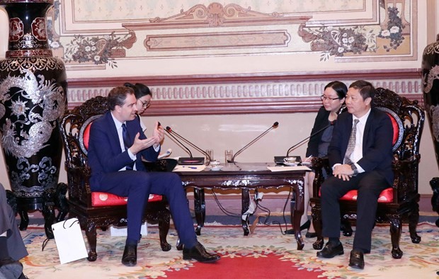 French Minister pledged efforts to promote economic, trade ties with HCM City