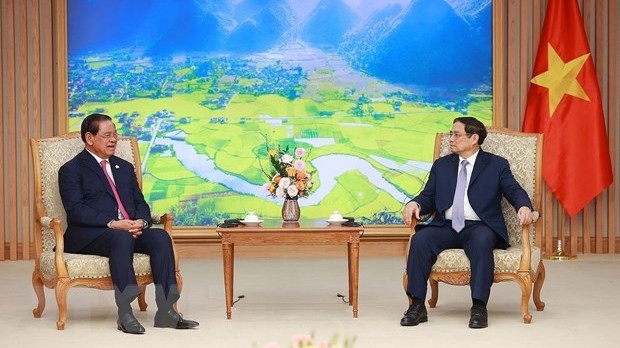 Government leader hosts Cambodian Deputy PM