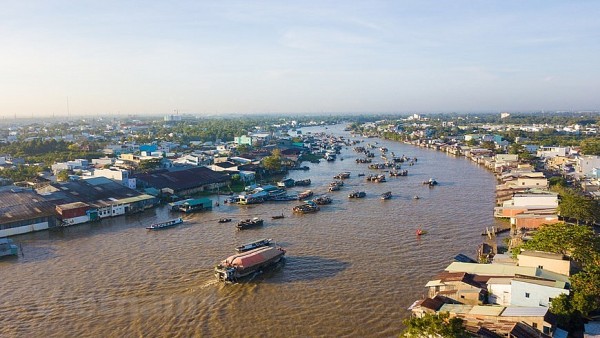 Cai Rang floating market – a unique destination in Mekong Delta