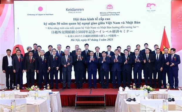 High-levels economic seminar on promoting Vietnam-Japan relations