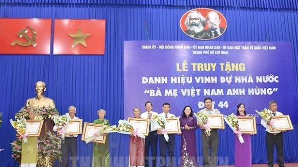 HCM City held ceremony to posthumously confer title "Heroic Vietnamese Mother"