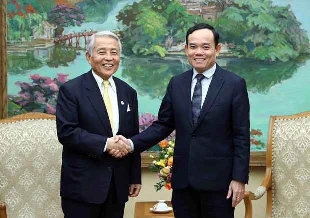 Deputy PM receives Honorary Chairman of Japan’s Kyushu Economic Federation
