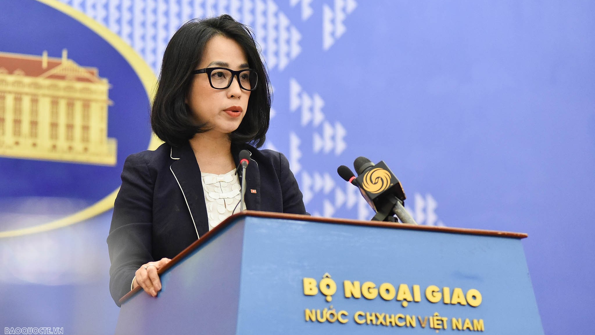 Vietnam objects to China’s placement of light buoys in Truong Sa