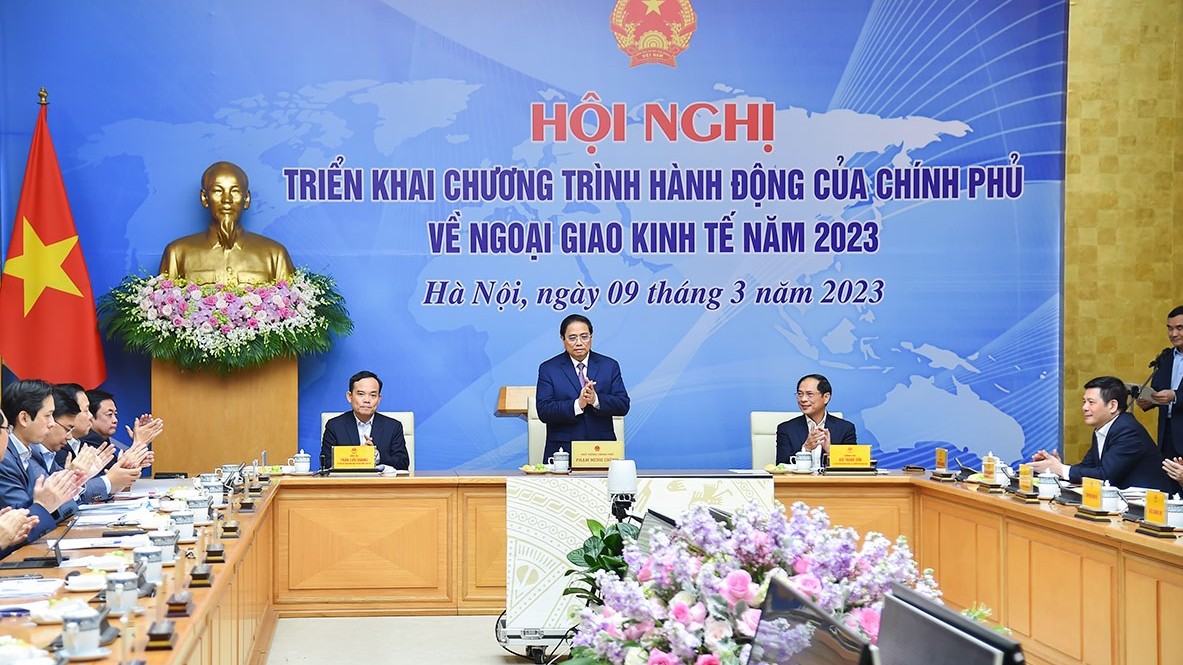 PM Pham Minh Chinh chaired conference to enhance economic diplomacy in 2023