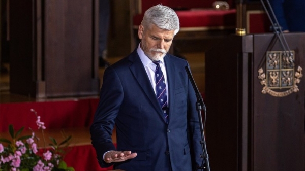 Tổng thống mới của Czech tuyên thệ, sẽ 'tăng thân' với EU và NATO