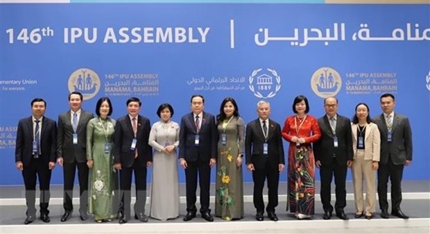 The Vietnamese delegation at the event. (Source: VNA)