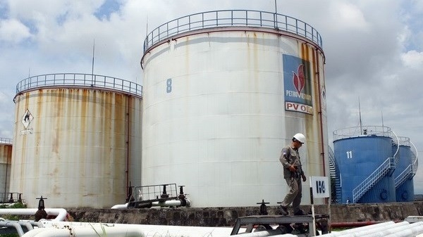Vietnam needs funds to increase national petroleum reserve: MOIT