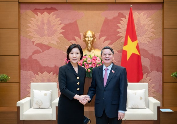 NA Vice Chairman welcomes RoK Ambassador to Vietnam Oh Young-ju