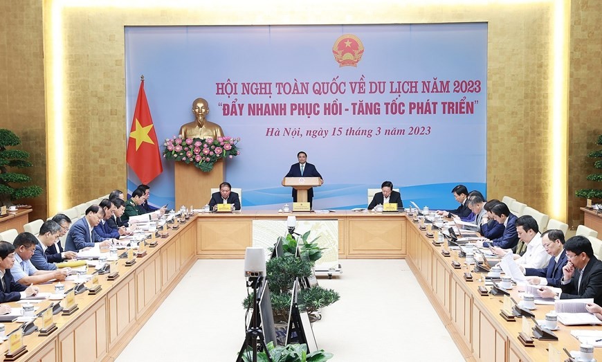 Prime Minister Pham Minh Chinh chairs national teleconference on tourism