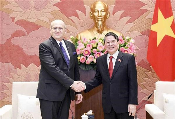 NA Vice Chairman receives Polish Minister of Foreign Affairs Zbigniew Rau