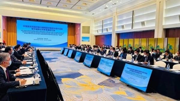 Vietnam, China boost cooperation in SOE reform, development