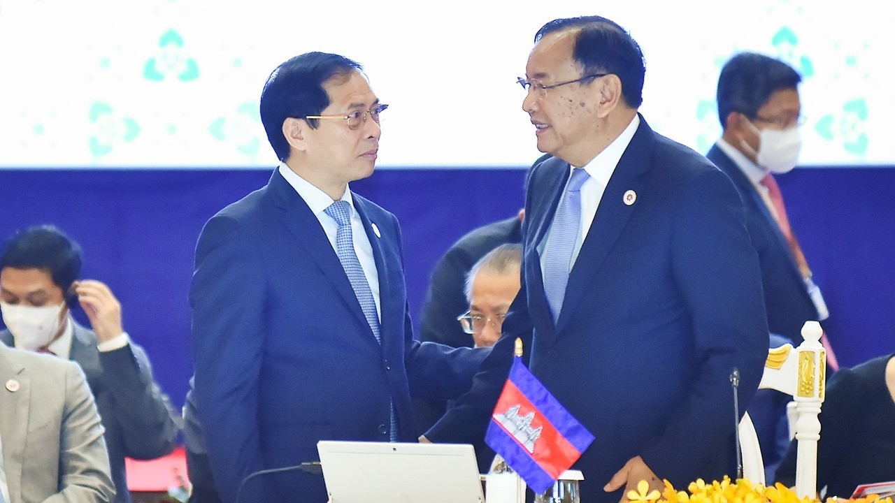 Cambodian Deputy PM visits Vietnam to outline cooperation orientations