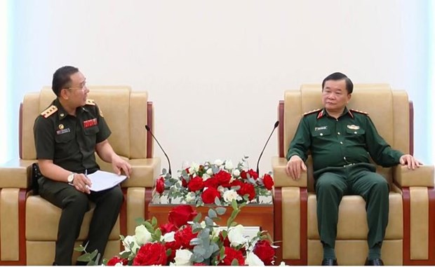 Vietnam strenghens defence cooperation with Laos, Cambodia