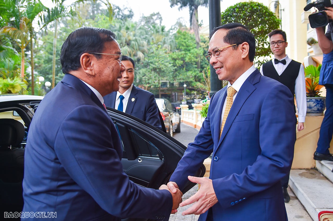 FM welcomed Cambodian Deputy PM and Minister of FA and International Cooperation