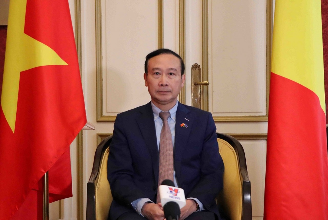 Đại sứ Nguyễn Văn Thảo trả lời phỏng vấn phóng viên Thông tán xã Việt Nam. (Nguồn: TTXVN)