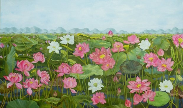 Lotus paintings to be displayed at Quan Su pagoda