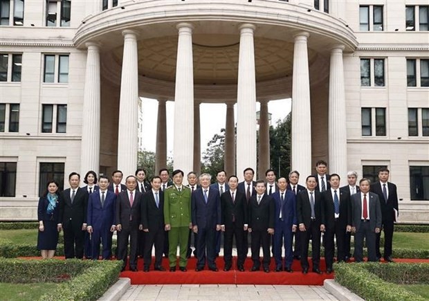 President has meeting with leaders of Supreme People’s Court