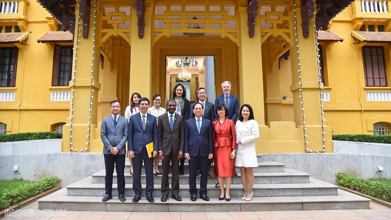 Vietnam - model in heritage conservation and promotion: UNESCO Director