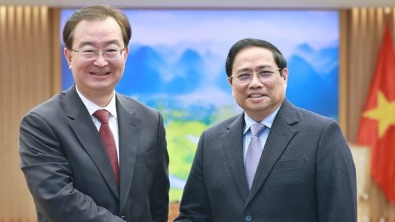 Prime Minister hosts Secretary of Yunnan provincial Party Committee of China