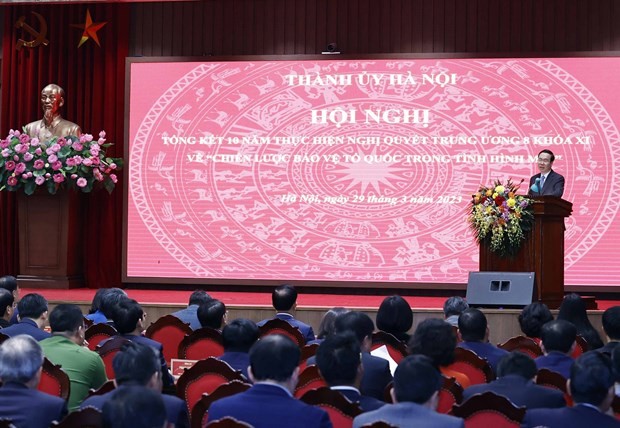 President Vo Van Thuong lauds Hanoi’s efforts in national defence strategy