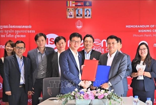 Viettel’s Cambodia affiliate signs strategic cooperation agreement with local group