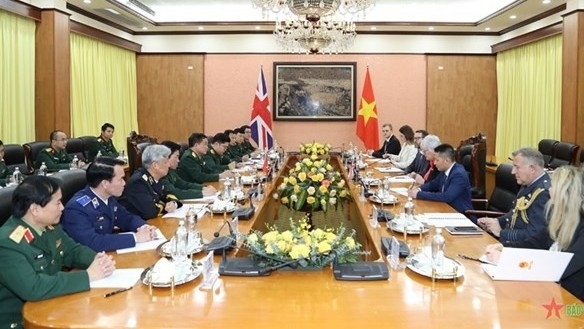 Vietnam, UK officials hold fourth defence policy dialogue in Hanoi