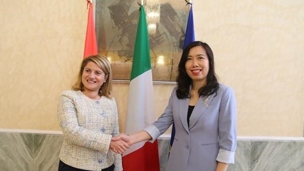 Vietnam, Italy Foreign Ministries co-chaired 5th political consultation to promote Strategic Partnership