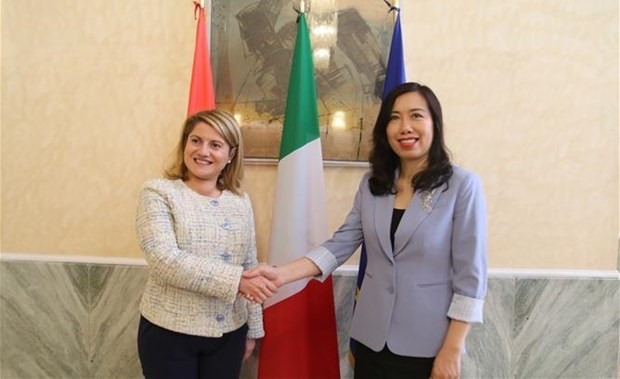 Vietnam, Italy Foreign Ministries co-chaired 5th political consultation to promote Strategic Partnership