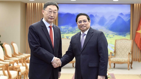 Prime Minister Pham Minh Chinh hosts China’s Guangxi leader