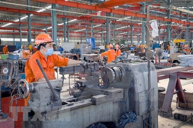 HCM City’s industrial production index down 0.9% in Q1 | Business | Vietnam+ (VietnamPlus)