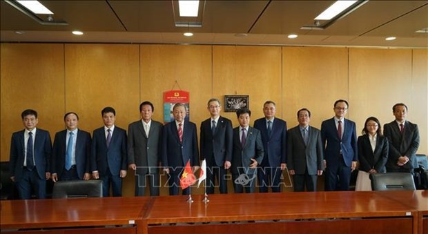 Vietnam, Japan pledge to strengthen security cooperation