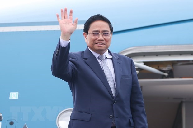 Prime Minister departs for 4th Mekong River Commission Summit