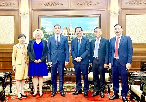 Ho Chi Minh City bolsters collaboration with Hungary