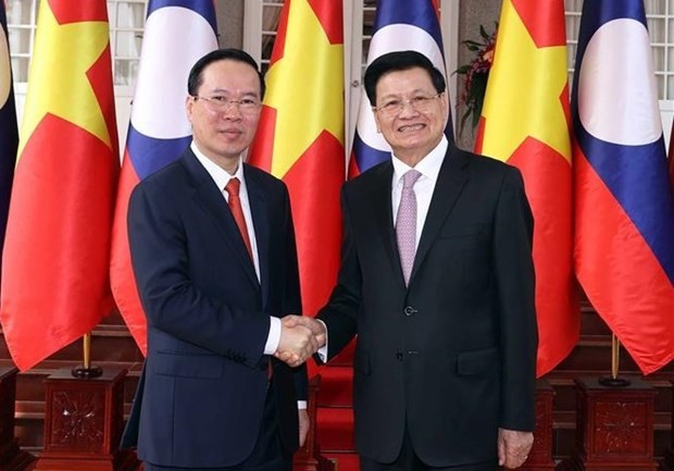 President Vo Van Thuong and Party General Secretary, President of Laos hold talks