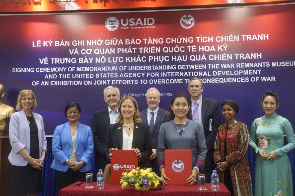 Vietnam, US to exhibit war remediation efforts in HCM City. (Photo: Zingnews)