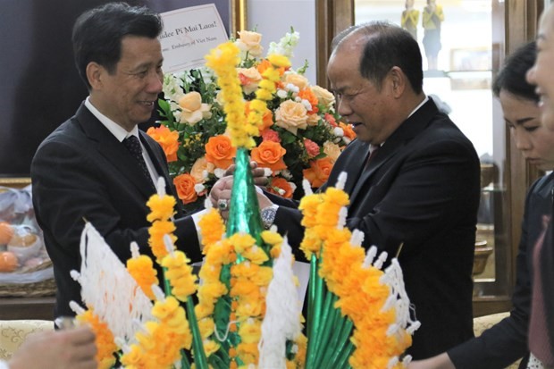 Vietnam Ambassador extends on New Year Bunpimay in Indonesia